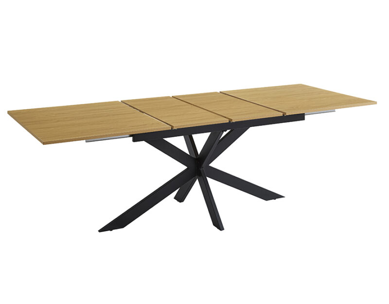 Mesa extensible Llerke durante la apertura